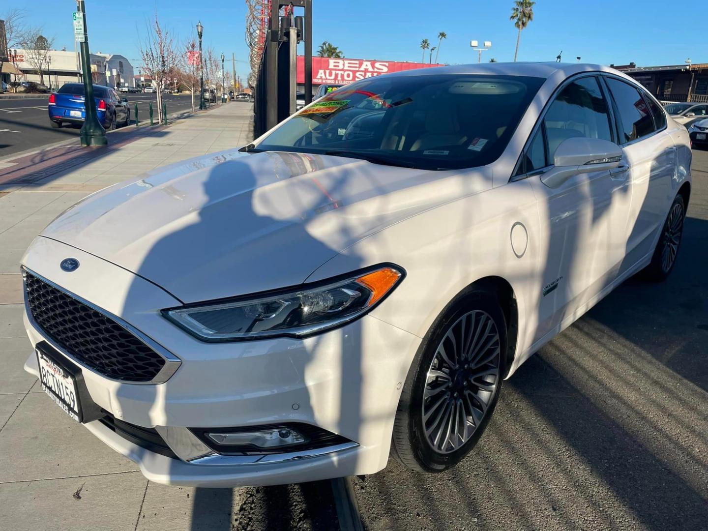 2018 WHITE /White Gold Ford Fusion Energi (3FA6P0SU0JR) , located at 744 E Miner Ave, Stockton, CA, 95202, (209) 944-5770, 37.956863, -121.282082 - PLUS TAXES AND FEES - Photo#2